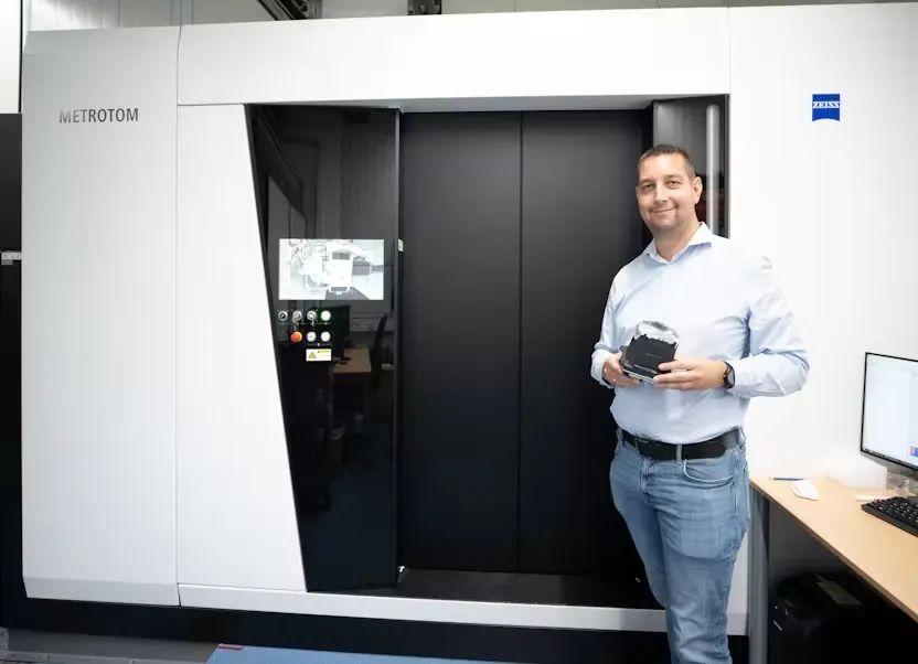 1704950795527551.jpg 3.jpg